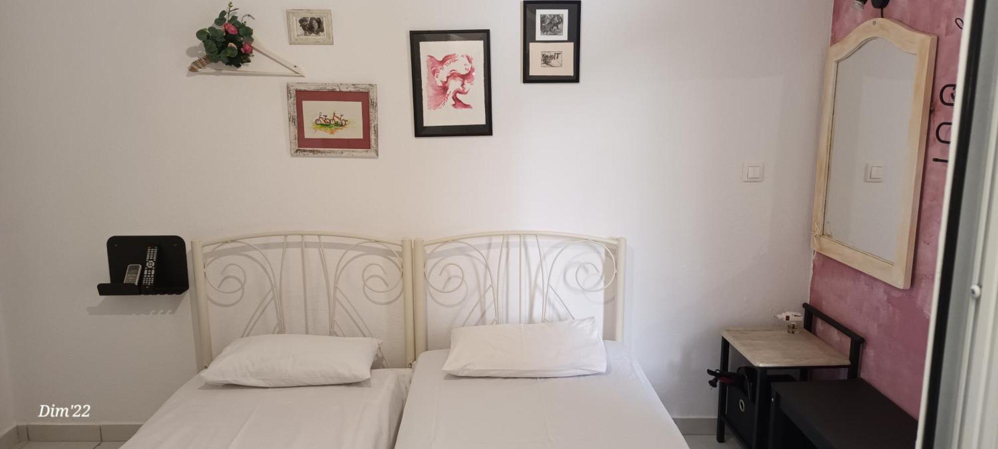 Alexandros Apartment